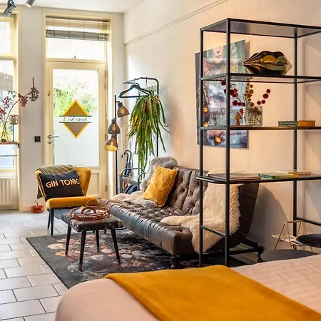 Bed & Breakfast No.3